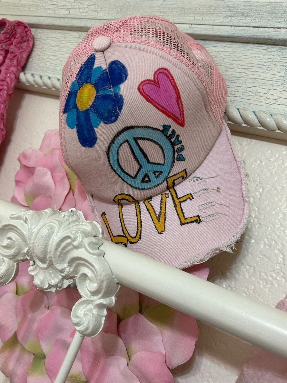 Art by Luke,,Pink 'Love' Peace Sign  Hat